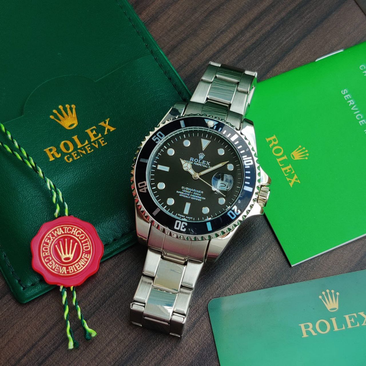 Rolex Submariner Date — Acier & Lunette Noire